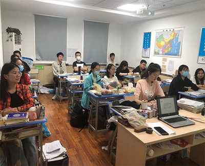藝術生文化課提分不止于備考，一場從合肥佰加到長豐的文化蛻變之旅